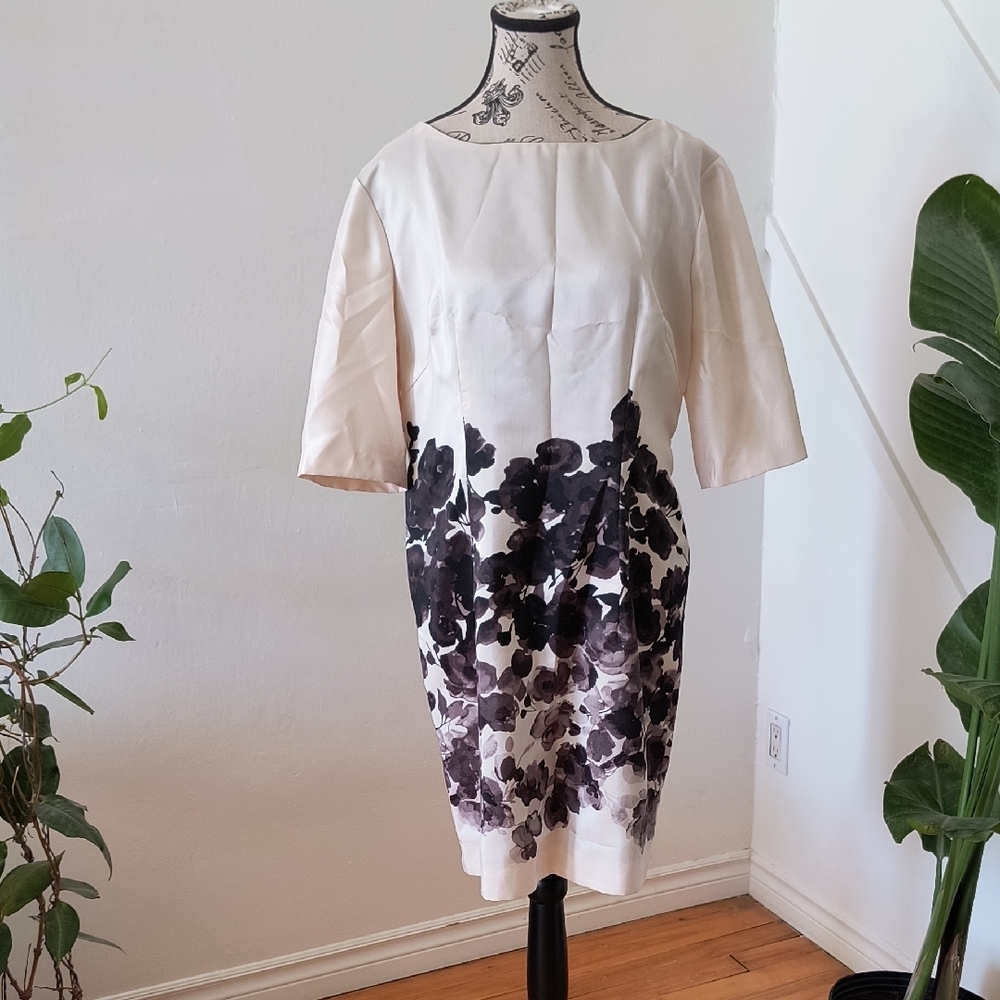 Vintage Hand Made Elegant Off White and Black Floral Dress, 50s Look. Size Large